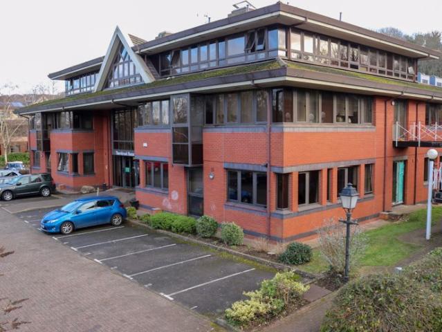 Catteshall Lane, Godalming GU7, 1 bed flat to rent, £1,150 pcm | PrimeLocation
