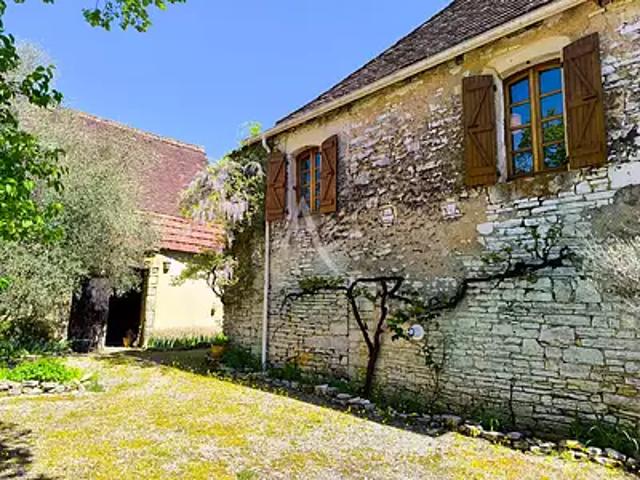 Catus 46150 Achat / Vente maison 5 pièces t5 au dernier étage terrasse