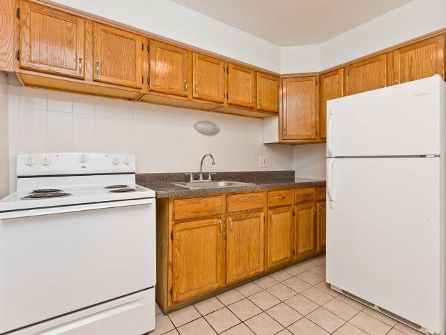 Catalpa Vista 1 Bedroom Apartment for Rent at 1022 W Catalpa Ave, Chicago, IL 60640 Edgewater