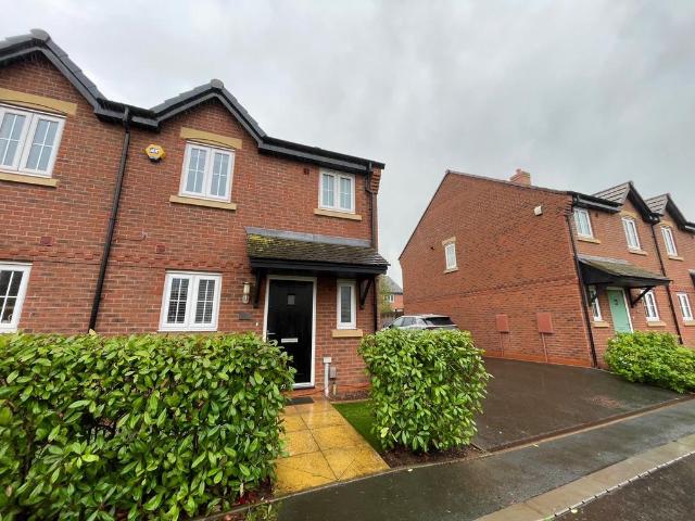 Caterham Crescent, Lichfield, WS13 3 bed house to rent £1,550 pcm £358 pw