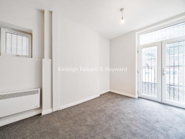 Catford Hill, Catford, London, SE6