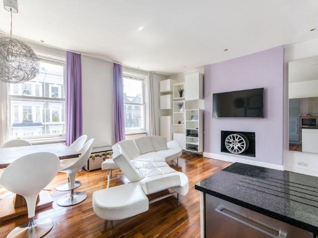 Cathcart Road, Chelsea, London, SW10 1 bed flat to rent £2,492 pcm £575 pw
