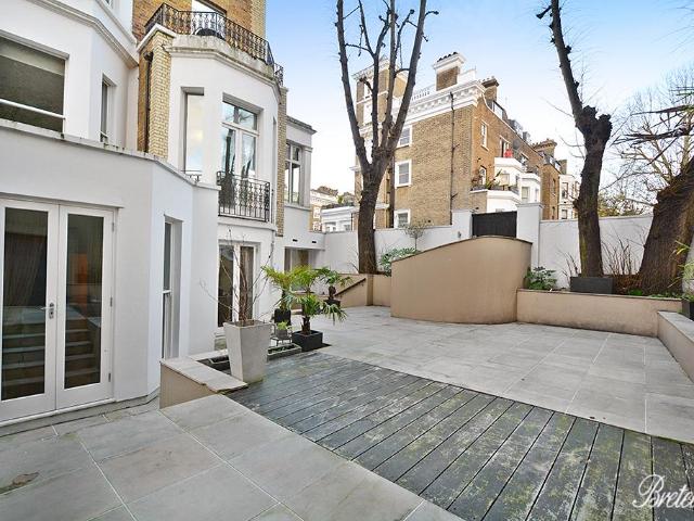 Cathcart Road, London, SW10 3 bed apartment to rent £5,500 pcm £1,269 pw