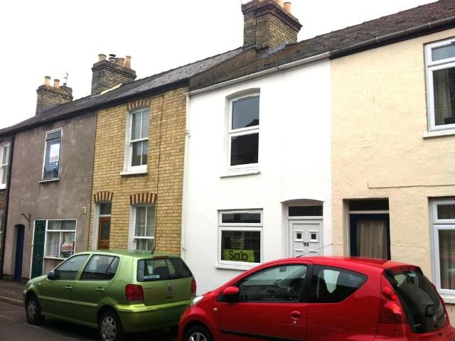 Catharine Street, Cambridge CB1 2 bed terraced house to rent £1,850 pcm £427 pw