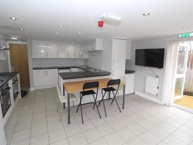 Cathays Terrace, Cathays, Cardiff CF24, 10 bed property to rent, £4,950 pcm | PrimeLocation