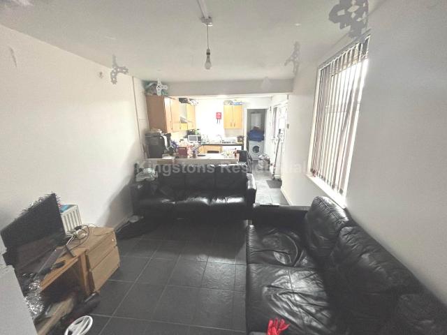 6 Bedroom House At Cathays Terrace, Cathays, Cardiff CF24, 6 bed terraced house to rent, £2,500 pcm | PrimeLocation