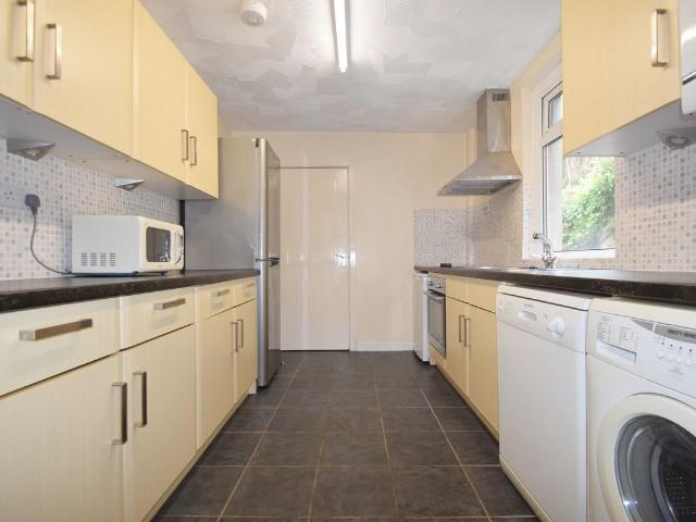 Cathays Terrace, Cathays CF24, 5 bed terraced house to rent, £2,625 pcm | PrimeLocation