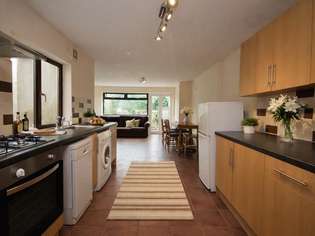 Cathays Terrace, Cathays CF24, 8 bed terraced house to rent, £4,000 pcm | PrimeLocation