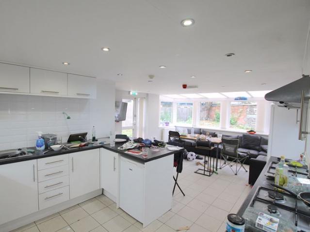 Cathays Terrace, Cardiff CF24, 10 bed terraced house to rent, £4,350 pcm | PrimeLocation