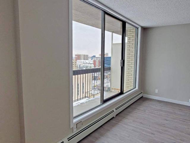 Cathedral Court Apartments 1 Bedroom Apartment for Rent