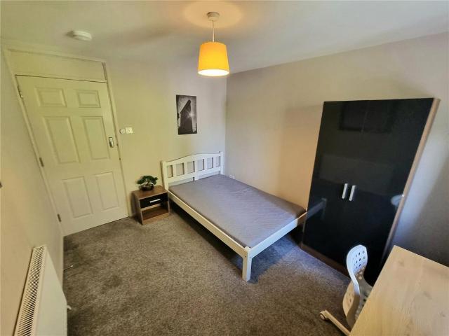 Catherton, Stirchley, Telford. 1 bed in a house share to rent £500 pcm £115 pw