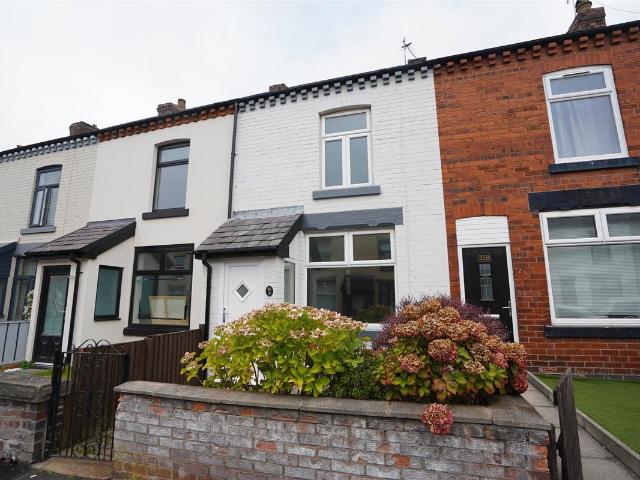 Catherine Street East, Horwich BL6, 2 bed terraced house to rent, £950 pcm | PrimeLocation