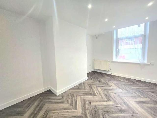 Catherine Street, Elland, HX5