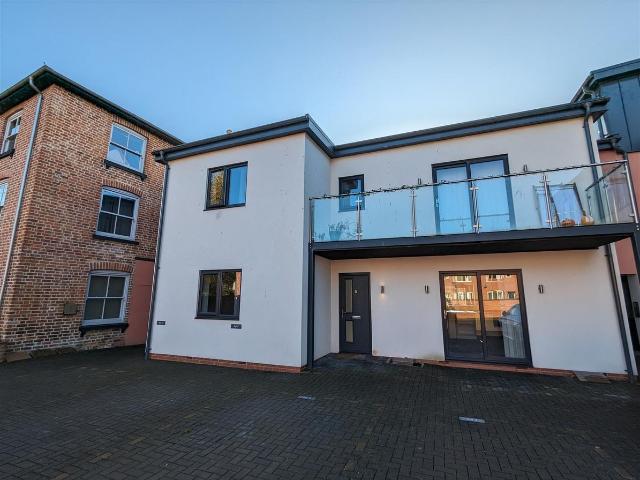 Catherine Street, Hereford HR1, 2 bed property to rent, £1,100 pcm | PrimeLocation