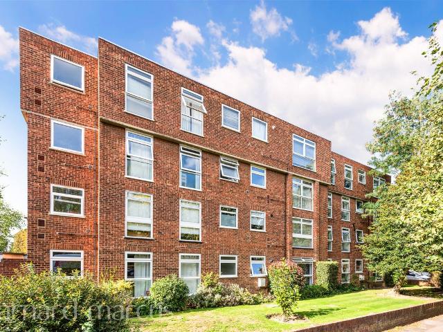 Catherine Road, Surbiton KT6, 2 bed flat to rent, £1,800 pcm | PrimeLocation