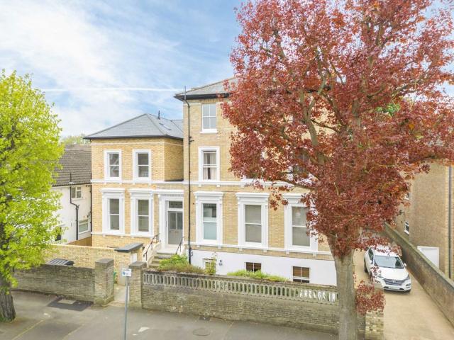 Catherine Road, Surbiton KT6, 4 bed semi detached house to rent, £6,500 pcm | PrimeLocation