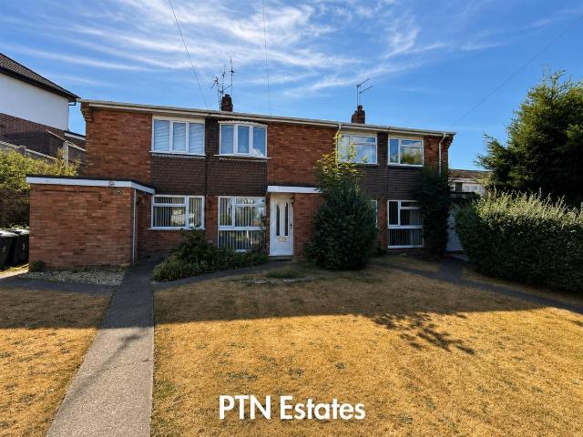 Catholic Lane, Sedgley DY3, 2 bed flat to rent, £900 pcm | PrimeLocation