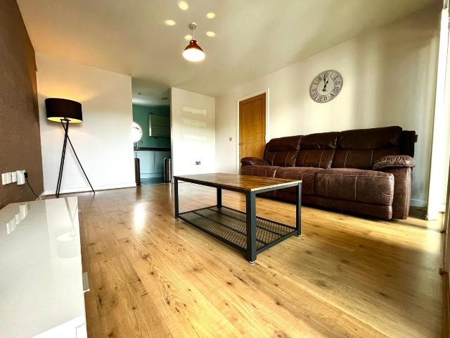 Catrine Watkins Way, Cardiff Bay CF11, 2 bed flat to rent, £1,350 pcm | PrimeLocation