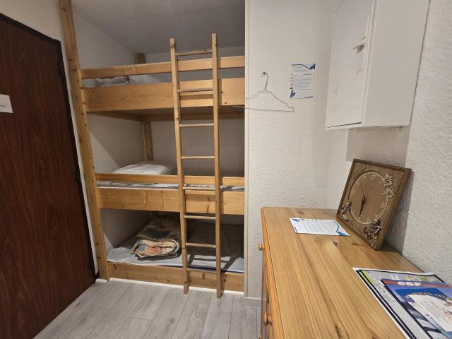 Appartement montagne · Cauterets centre · Dernier étage · Vue sommets · 5 couchages