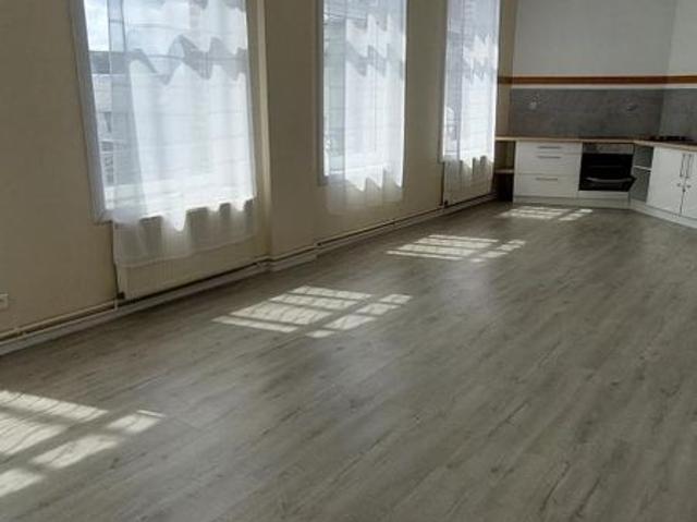 CAUDRY: APPARTEMENT DUPLEX F5 126m²
