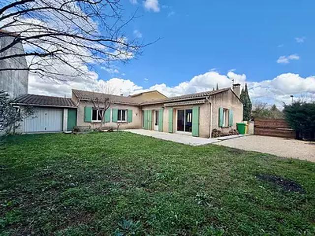 Caumont sur Durance 84510 Achat / Vente maison 4 pièces t4 au dernier étage