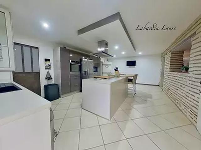 Caumont sur Garonne 47430 Achat / Vente maison 9 pièces t9 jardin terrasse