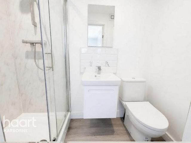 Causeway Green Road, Oldbury 1 bed in a house share to rent £625 pcm £144 pw