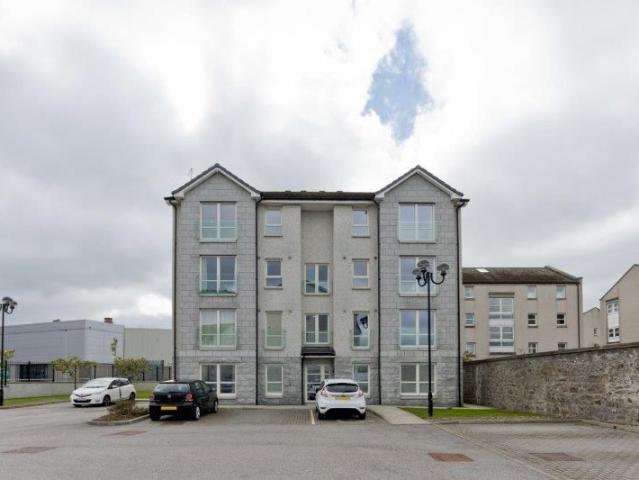 Causewayend, Aberdeen AB25, 2 bed flat to rent, £850 pcm | PrimeLocation