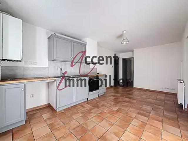 Cavaillon 84300 Achat / Vente appartement 3 pièces t3 cave parking