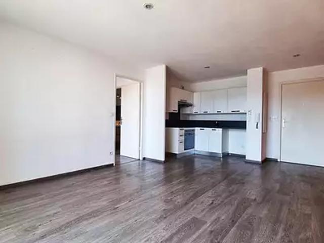Cavaillon 84300 Achat / Vente appartement 2 pièces t2 terrasse parking