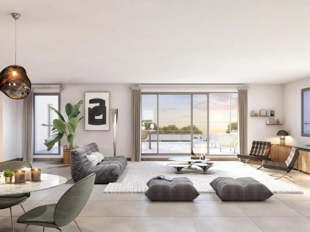 CAVALAIRE SUR MER face à la promenade de la Mer T4 Stand. 83m² Cavalaire sur Mer