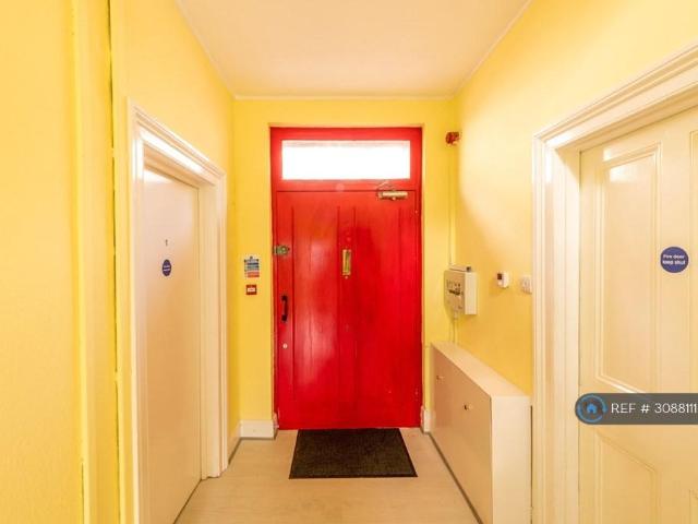 Cave Street, Bristol, BS2 7 bed end of terrace house to rent £5,880 pcm £1,357 pw