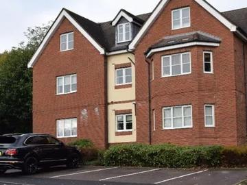 Cavendish Court, Birmingham, B17 8DE, United Kingdom | 3 bed apartment for rent #134073678 | Rentberry