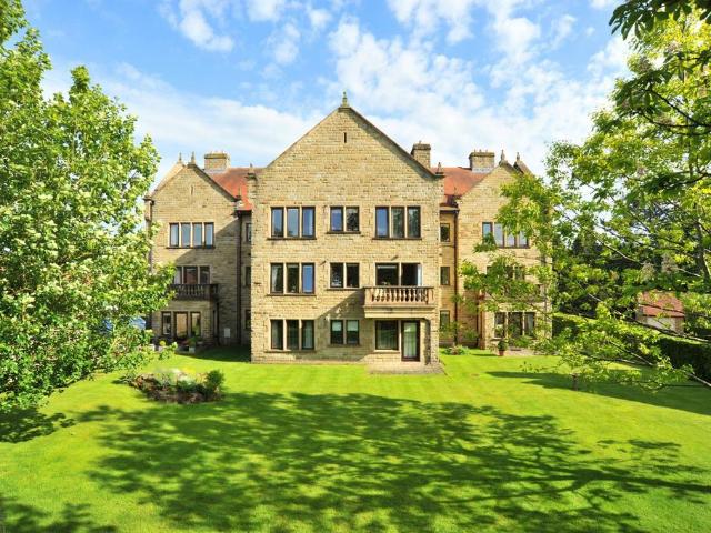 Cavendish Avenue, Slingsby Court, HG2 1 bed flat to rent £950 pcm £219 pw