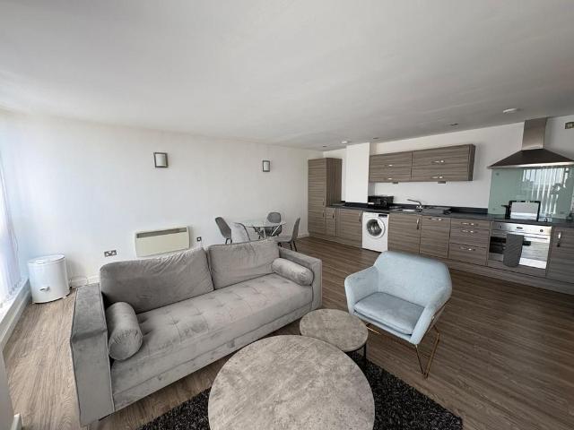 Cavendish Street, Sheffield, South. 2 bed flat to rent £1,395 pcm £322 pw