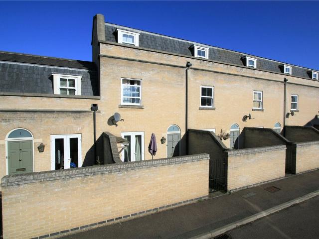 Cavendish Place, Cambridge, Cambridgeshire CB1, 1 bed terraced house to rent, £1,525 pcm | PrimeLocation