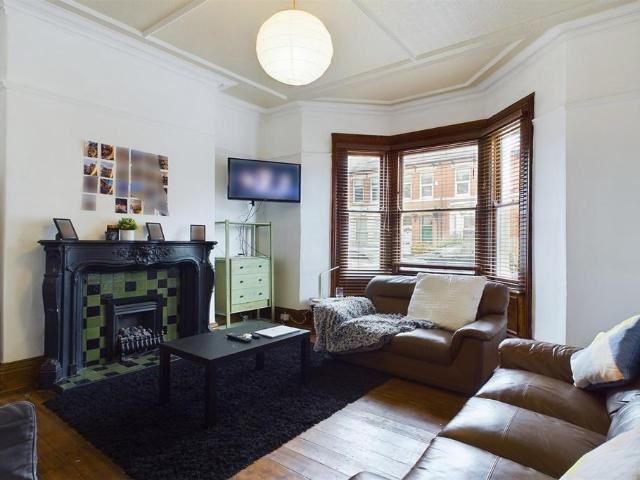 Cavendish Place, Newcastle Upon Tyne 5 bed terraced house to rent £3,575 pcm £825 pw