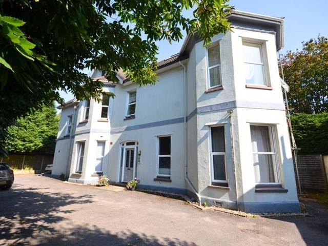 Cavendish Road, Bournemouth BH1 1 bed flat to rent £1,095 pcm £253 pw