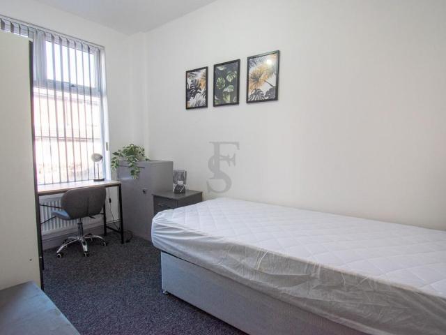 Cavendish Road, Leicester 1 bed in a house share to rent £450 pcm £104 pw