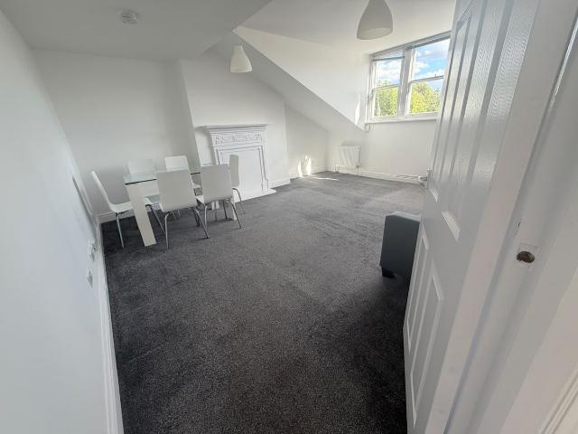 Cavendish Road, Nw2, London NW6, 2 bed flat to rent, £2,500 pcm | PrimeLocation