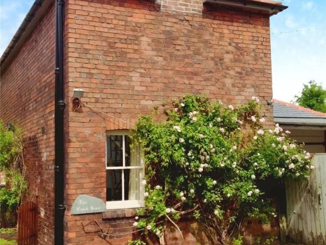 Cavendish Terrace, Carlisle CA3 2 bed house to rent £900 pcm £208 pw