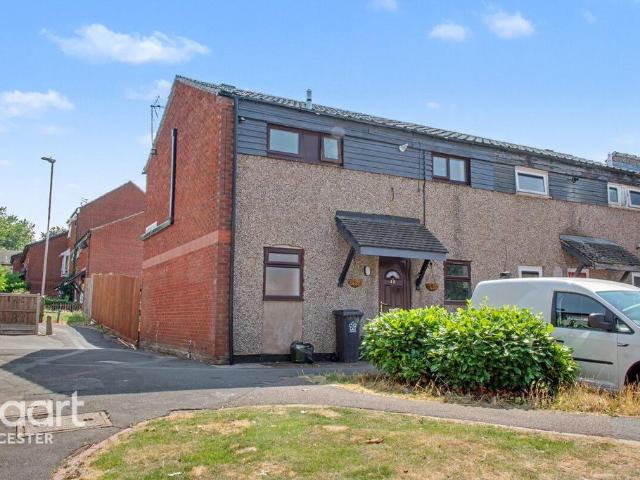 Caversham Road, LEICESTER 2 bed semi detached house to rent £1,275 pcm £294 pw