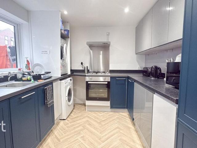 Caversham Road, READING 1 bed terraced house to rent £795 pcm £183 pw