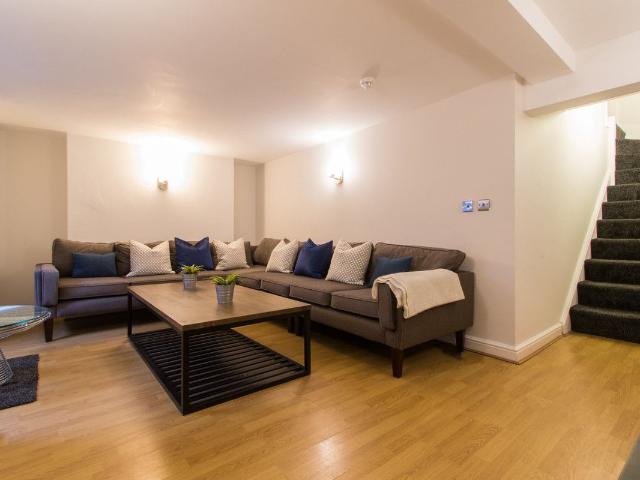 Cawdor Road, Manchester M14, 8 bed terraced house to rent, £780 pppm | PrimeLocation