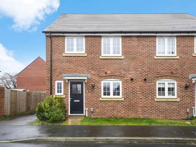 Cawston, Rugby CV23 3 bed semi detached house to rent £1,275 pcm £294 pw