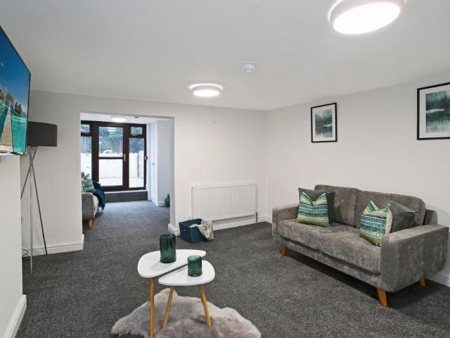 Caxton Street, Barnsley, Barnsley, S70 5 bed house share to rent £498 pcm £115 pw