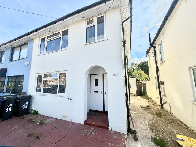 Cayton Road, Greenford UB6, 1 bed maisonette to rent, £1,600 pcm | PrimeLocation