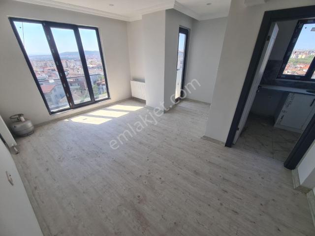 Cayırova Akse Mah. Cadde Üstü 3+1 Üst Dubleks Sıfır