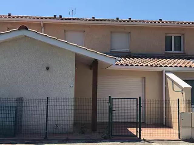 Cazères 31220 Location maison 3 pièces t3 terrasse