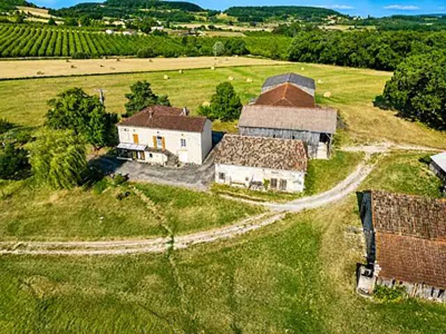 Cazideroque 47370 Achat / Vente maison 7 pièces t7 au dernier étage jardin